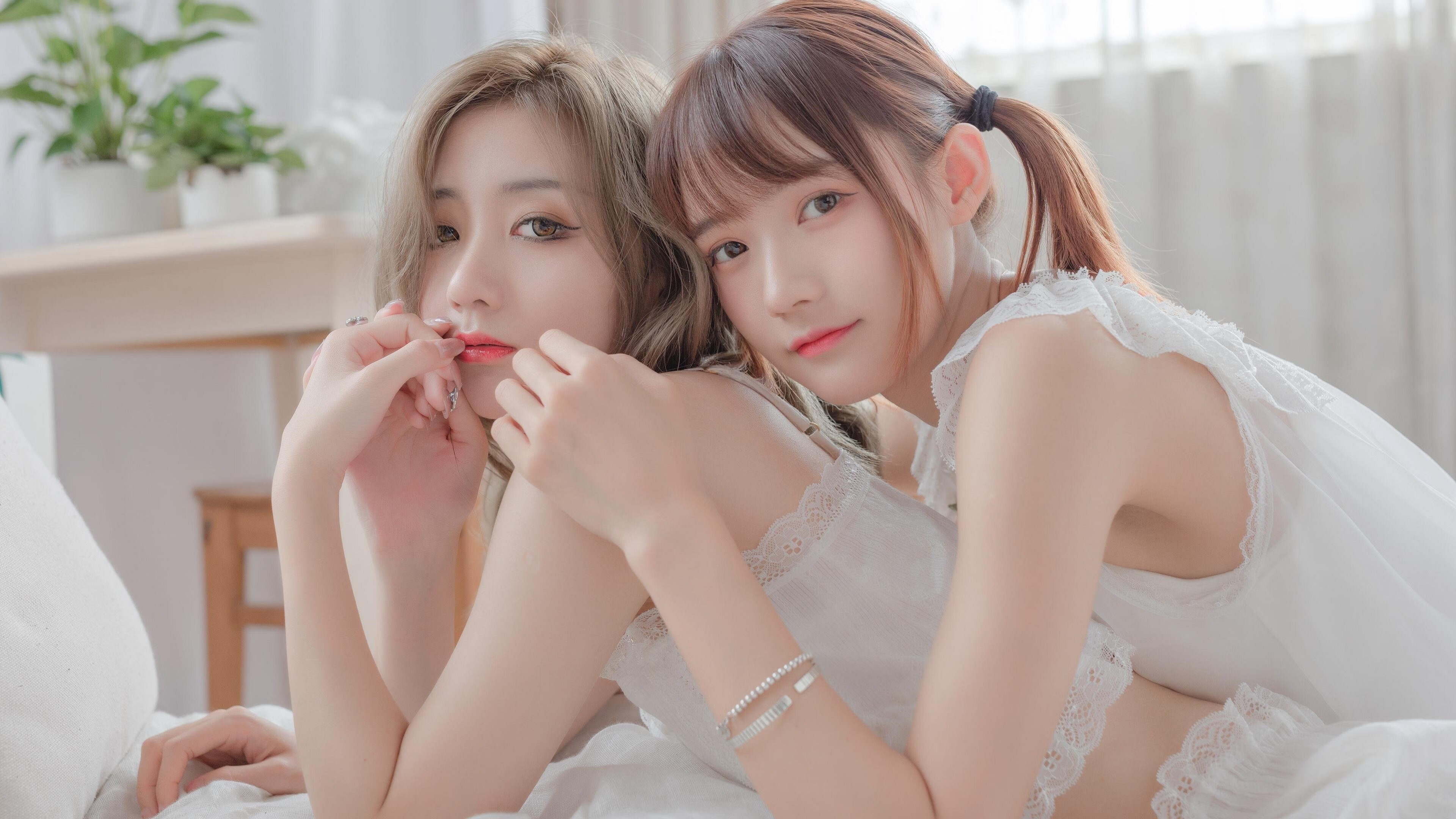 《赛事后花絮：工作人员的辛勤与付出》，比赛后工作人员总结怎么写